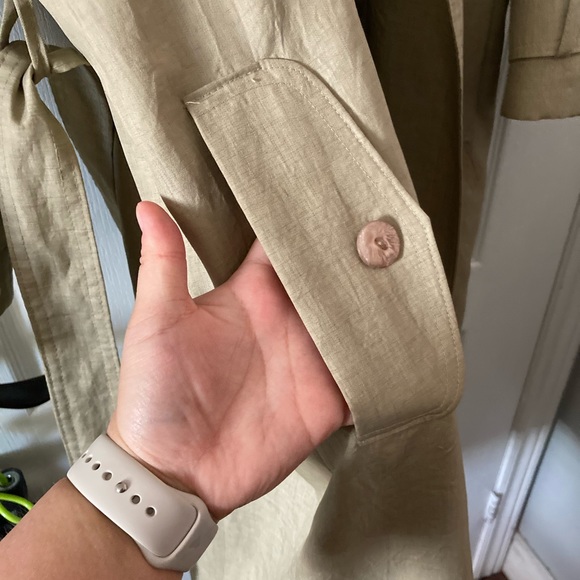 Trench coat in beige/tan - Picture 3 of 4